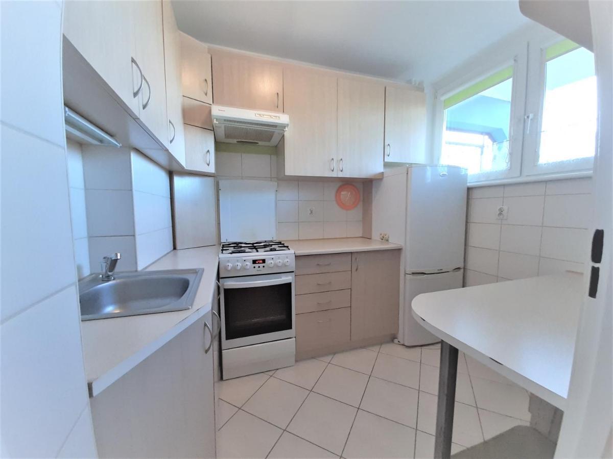 Your Best Apartment Kolobrzeska غدانسك المظهر الخارجي الصورة